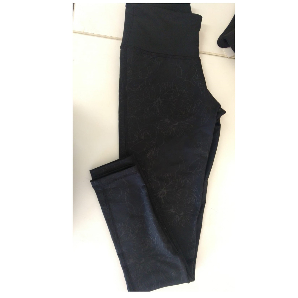 Adidas Women's Flower Print Leggings - Picture 6 of 6